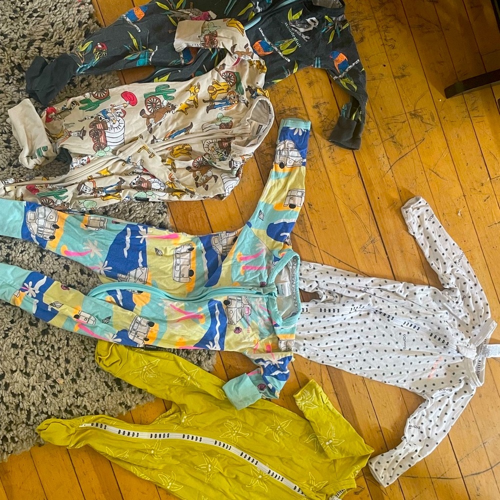 Bonds Baby Wondersuits 3-6 month bundle